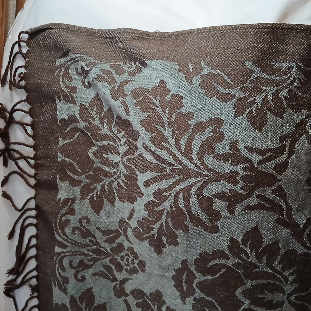 Restoration Hardware Throw - Picture 6 of 10